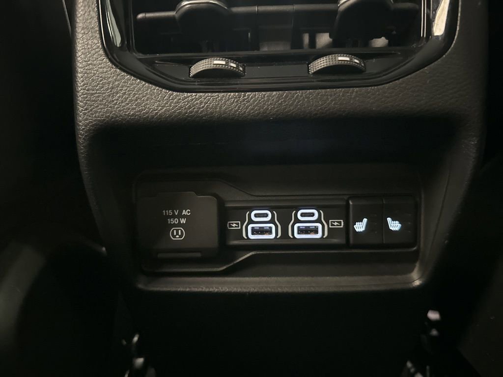 Used 2023 Jeep Grand Cherokee Limited w/ Trailer Tow Prep Group (B) image 36