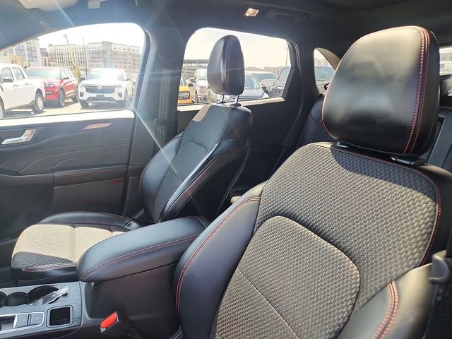 Certified 2024 Ford Escape ST-Line w/ Tech Pack #1 AWD/4WD image 22