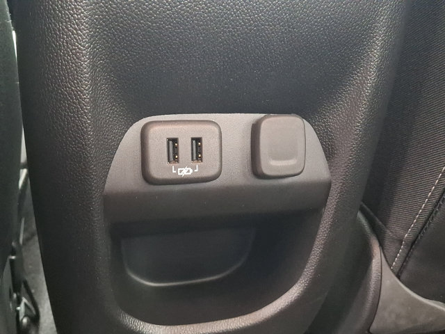 Used 2019 Chevrolet Colorado Z71 AWD/4WD image 11