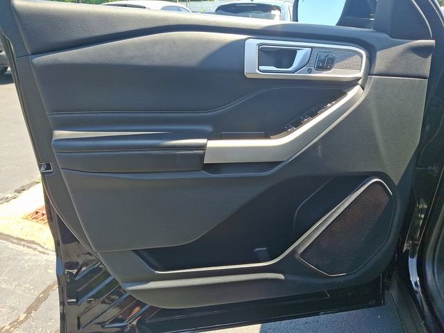 Certified 2020 Ford Explorer Limited AWD/4WD image 13