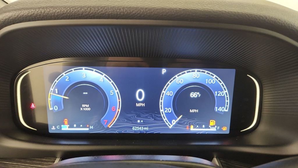 Used 2024 Jeep Wagoneer L Series II w/ Flexible Seating Group image 11