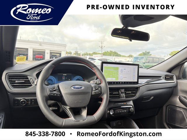 Certified 2023 Ford Escape ST-Line Select w/ Tech Pack #2 AWD/4WD image 13