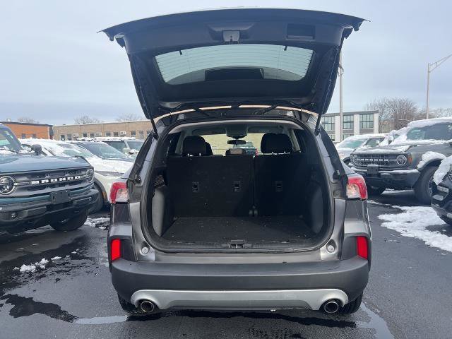 Certified 2022 Ford Escape SE image 18