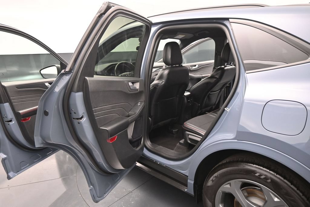 Certified 2024 Ford Escape ST-Line w/ Tech Pack #1 FWD image 14