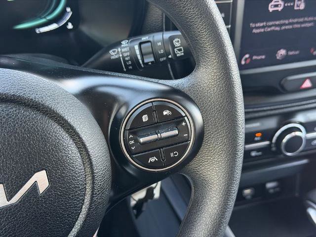 Used 2024 Kia Soul LX w/ Option Group 015 image 17