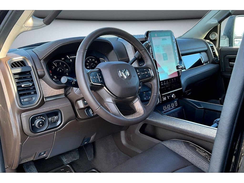 Used 2025 RAM 3500 Longhorn image 16