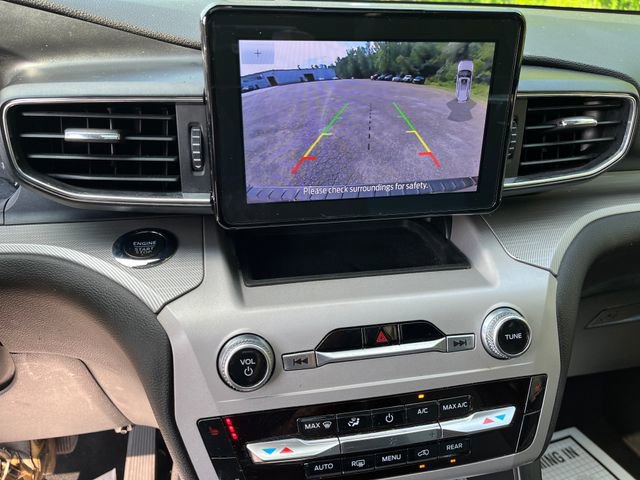 Certified 2023 Ford Explorer XLT w/ Equipment Group 202A image 15