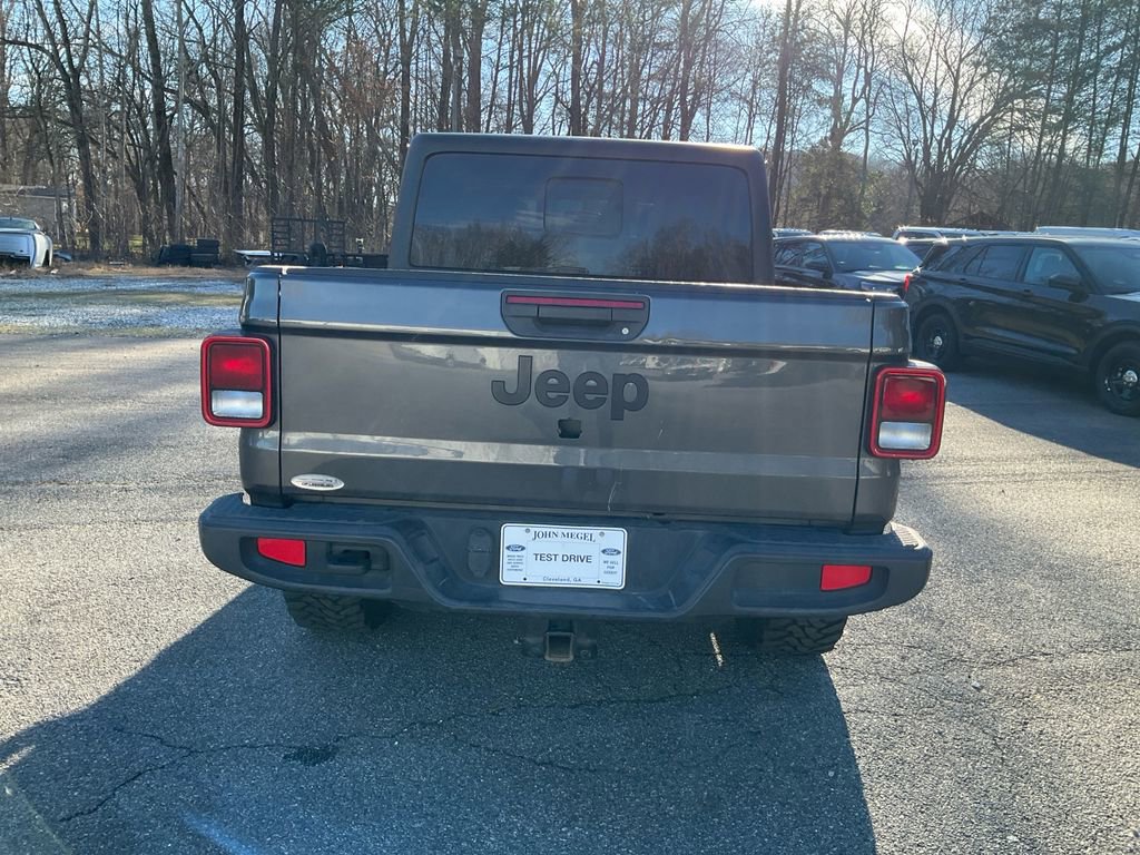 Used 2023 Jeep Gladiator Sport image 4