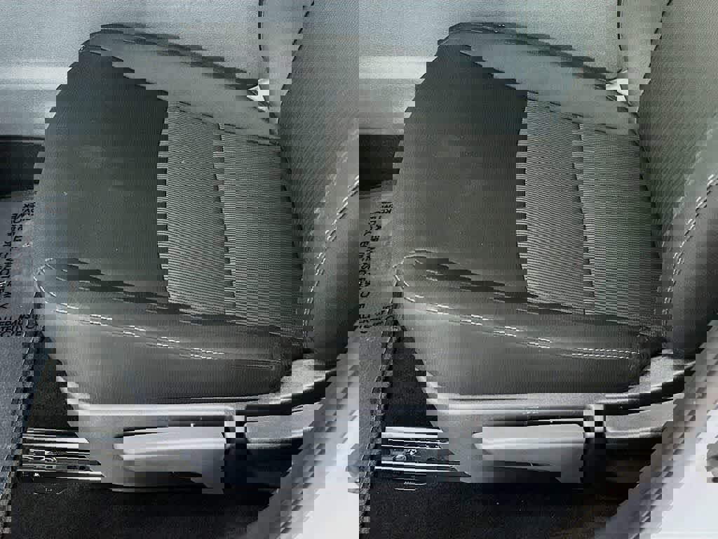 Used 2025 Nissan Sentra SV image 29