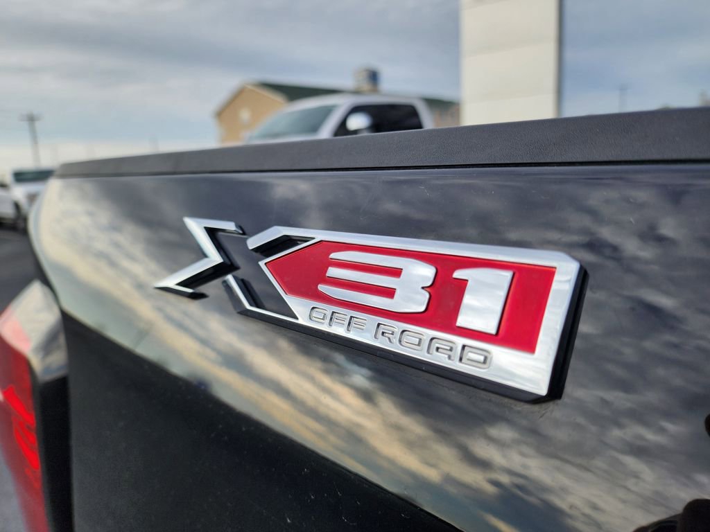 Used 2022 GMC Sierra 1500 SLT w/ SLT Premium Plus Package image 33