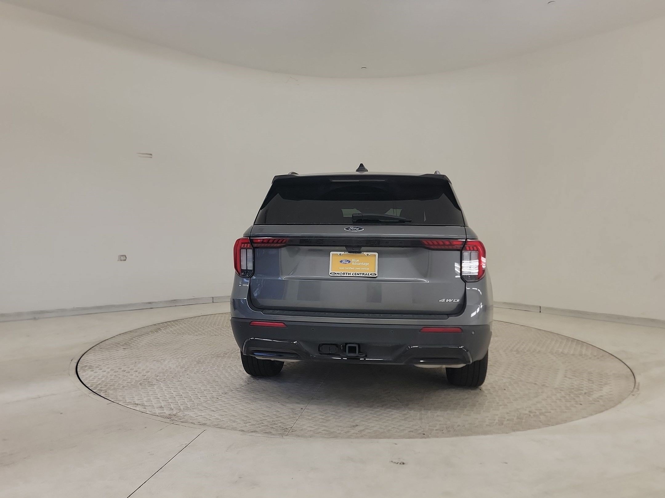 Certified 2025 Ford Explorer ST-Line w/ ST-Line Street Pack AWD/4WD image 8
