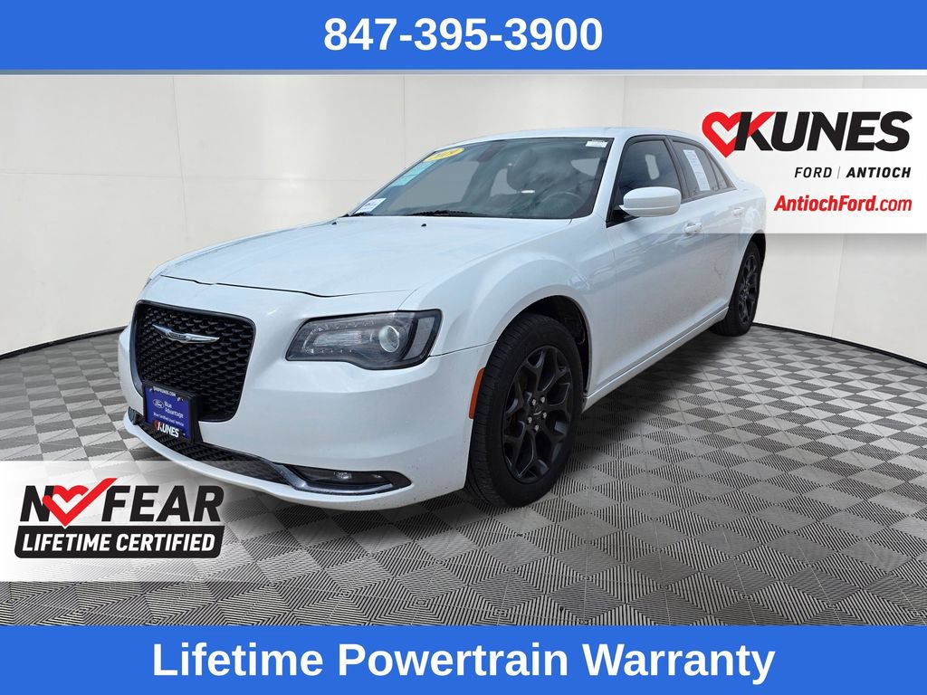Used 2019 Chrysler 300 S AWD/4WD image 3