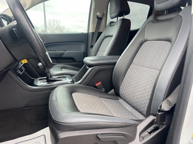 Used 2017 Chevrolet Colorado Z71 image 19