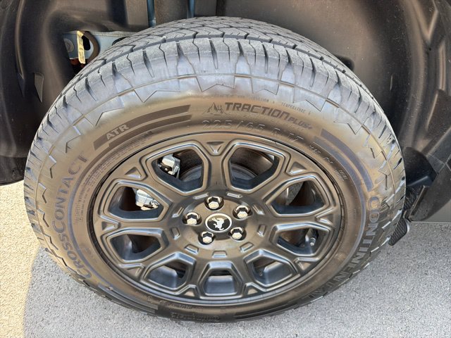 Certified 2025 Ford Bronco Sport Badlands AWD/4WD image 13