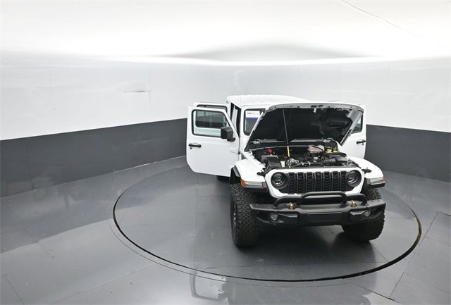 Used 2023 Jeep Wrangler Unlimited Rubicon 392 image 34