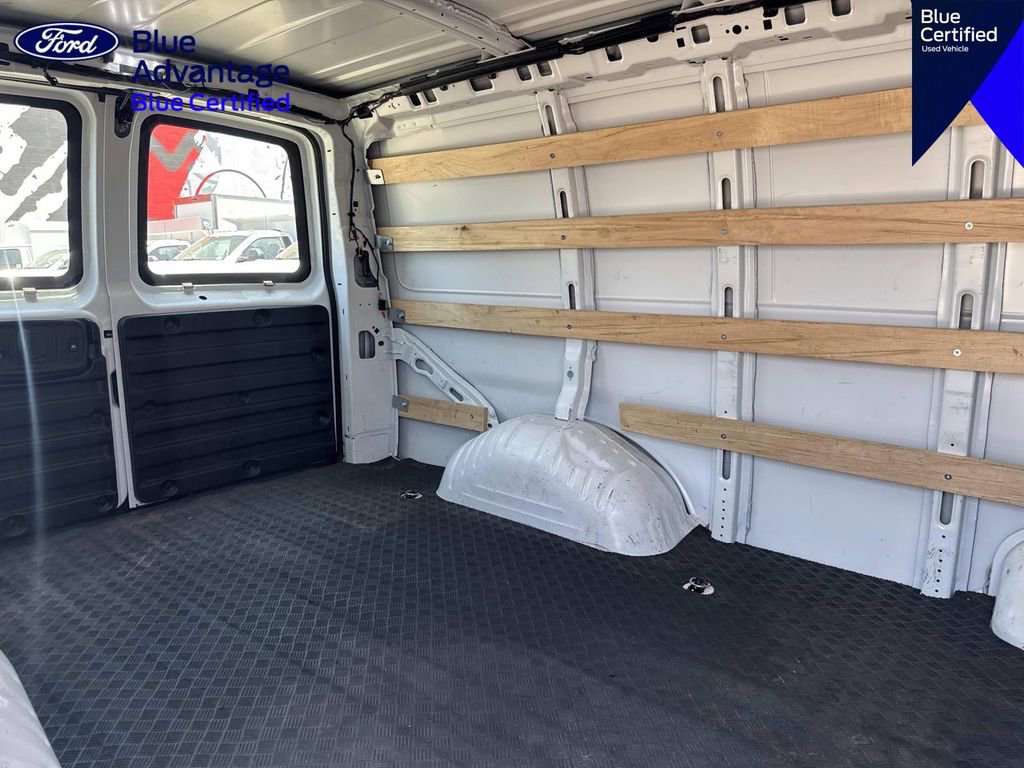 Used 2024 Chevrolet Express 2500 w/ Driver Convenience Package RWD image 11