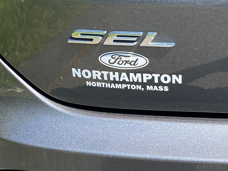 Certified 2022 Ford Edge SEL w/ Convenience Package AWD/4WD image 10
