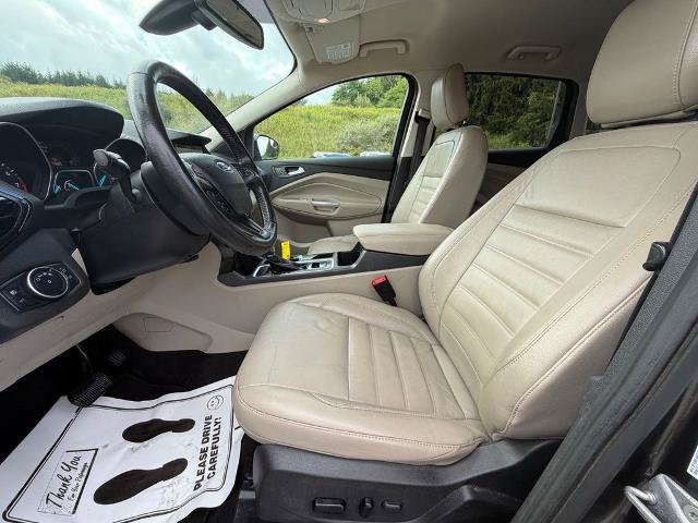 Certified 2019 Ford Escape Titanium AWD/4WD image 16