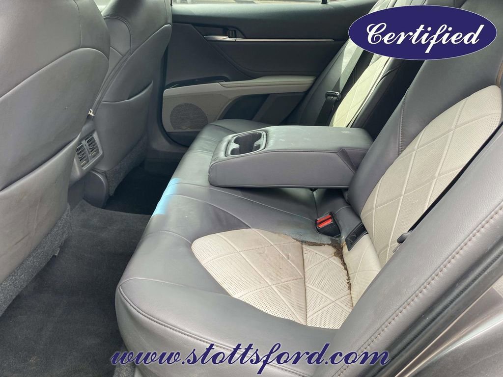 Used 2018 Toyota Camry XLE w/ Audio Package image 11