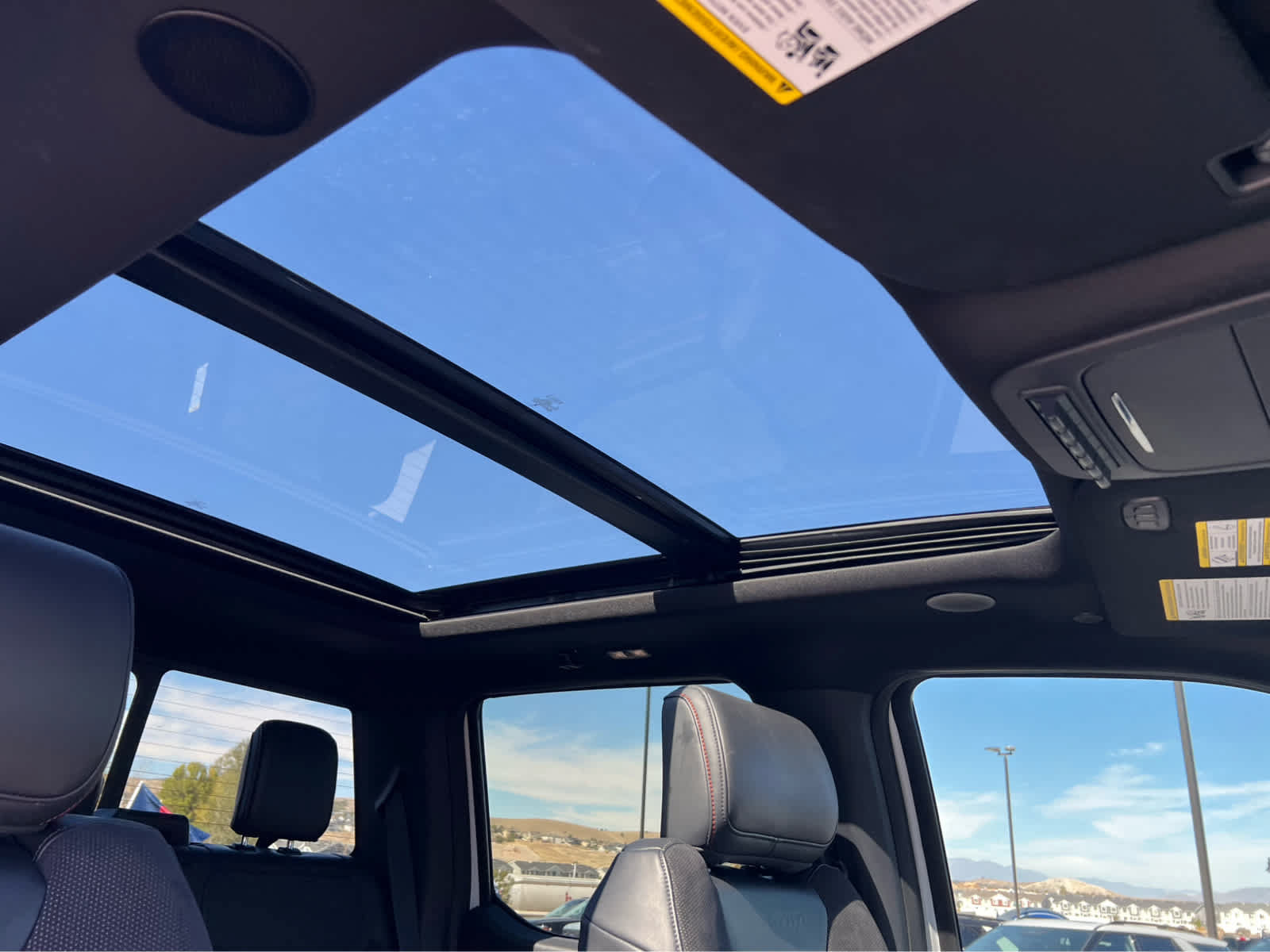 Certified 2025 Ford F150 Raptor AWD/4WD image 31