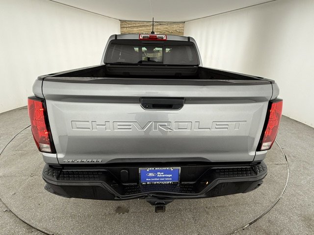 Used 2024 Chevrolet Colorado W/T w/ WT Convenience Package RWD image 4