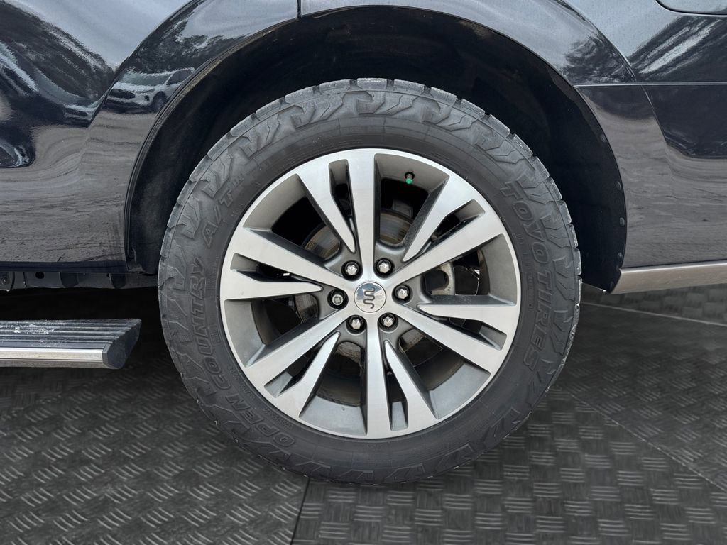 Certified 2021 Ford Expedition King Ranch w/ Cargo Package image 20