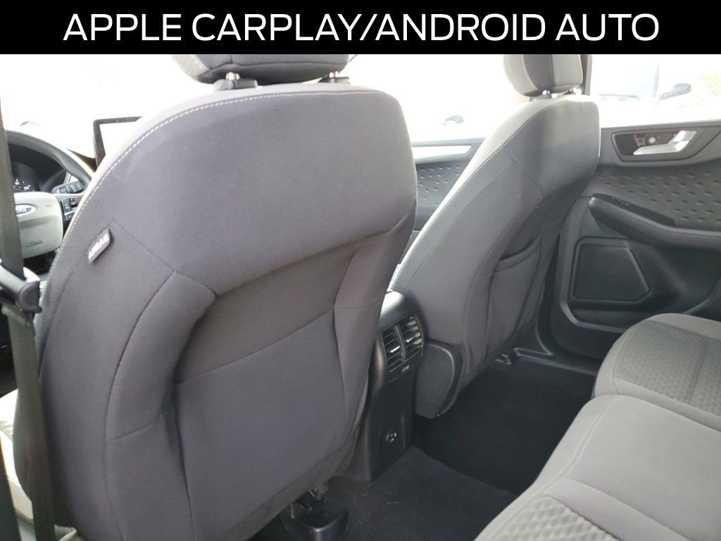 Certified 2020 Ford Escape SE image 10