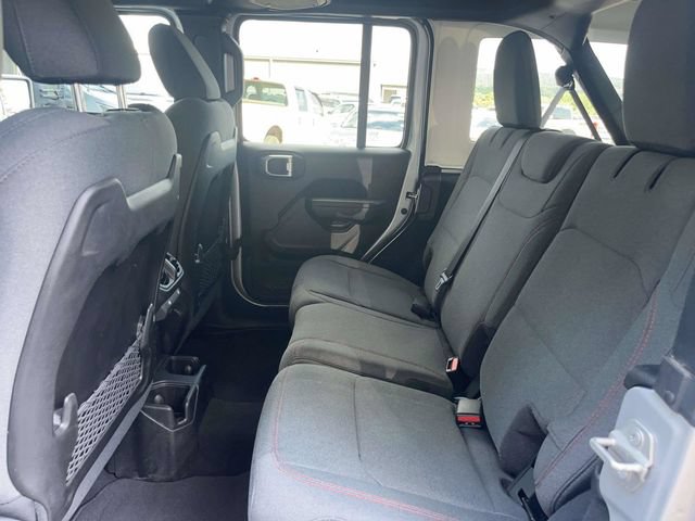 Used 2024 Jeep Wrangler Unlimited Rubicon w/ Technology Group AWD/4WD image 13