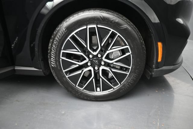 Certified 2025 Ford Mustang Mach-E Premium AWD/4WD image 32