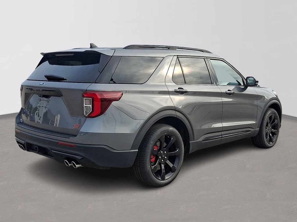 Certified 2024 Ford Explorer ST w/ Equipment Group 401A AWD/4WD image 6
