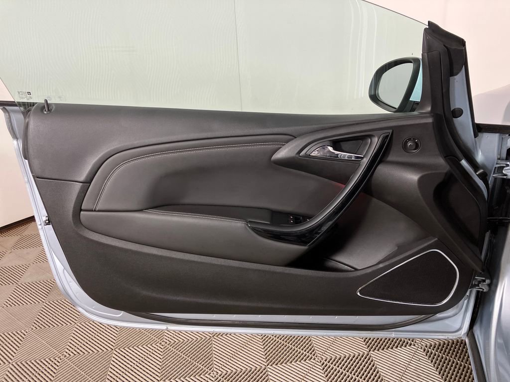 Used 2017 Buick Cascada Premium image 22