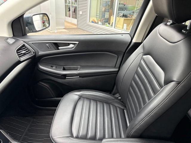 Certified 2024 Ford Edge SEL w/ Convenience Package AWD/4WD image 25