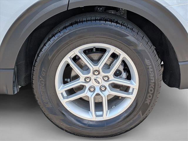 Certified 2025 Ford Explorer Active RWD image 23