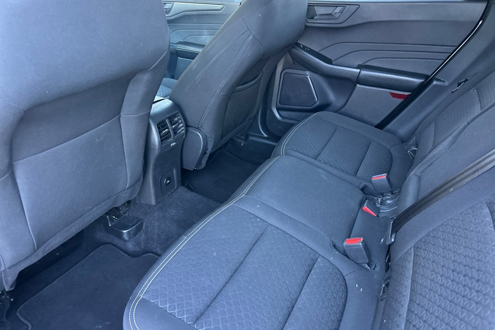 Certified 2024 Ford Escape Active FWD image 11