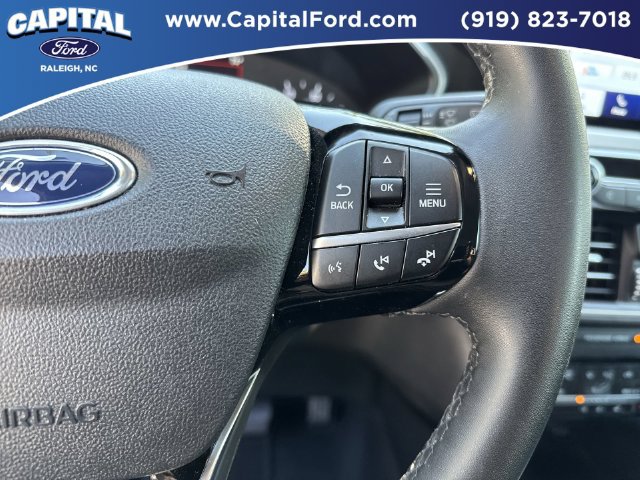 Certified 2022 Ford Escape SEL FWD image 23
