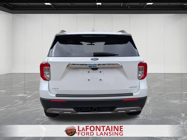 Certified 2023 Ford Explorer XLT w/ Equipment Group 202A AWD/4WD image 4