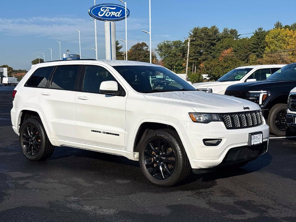Used 2018 Jeep Grand Cherokee Altitude