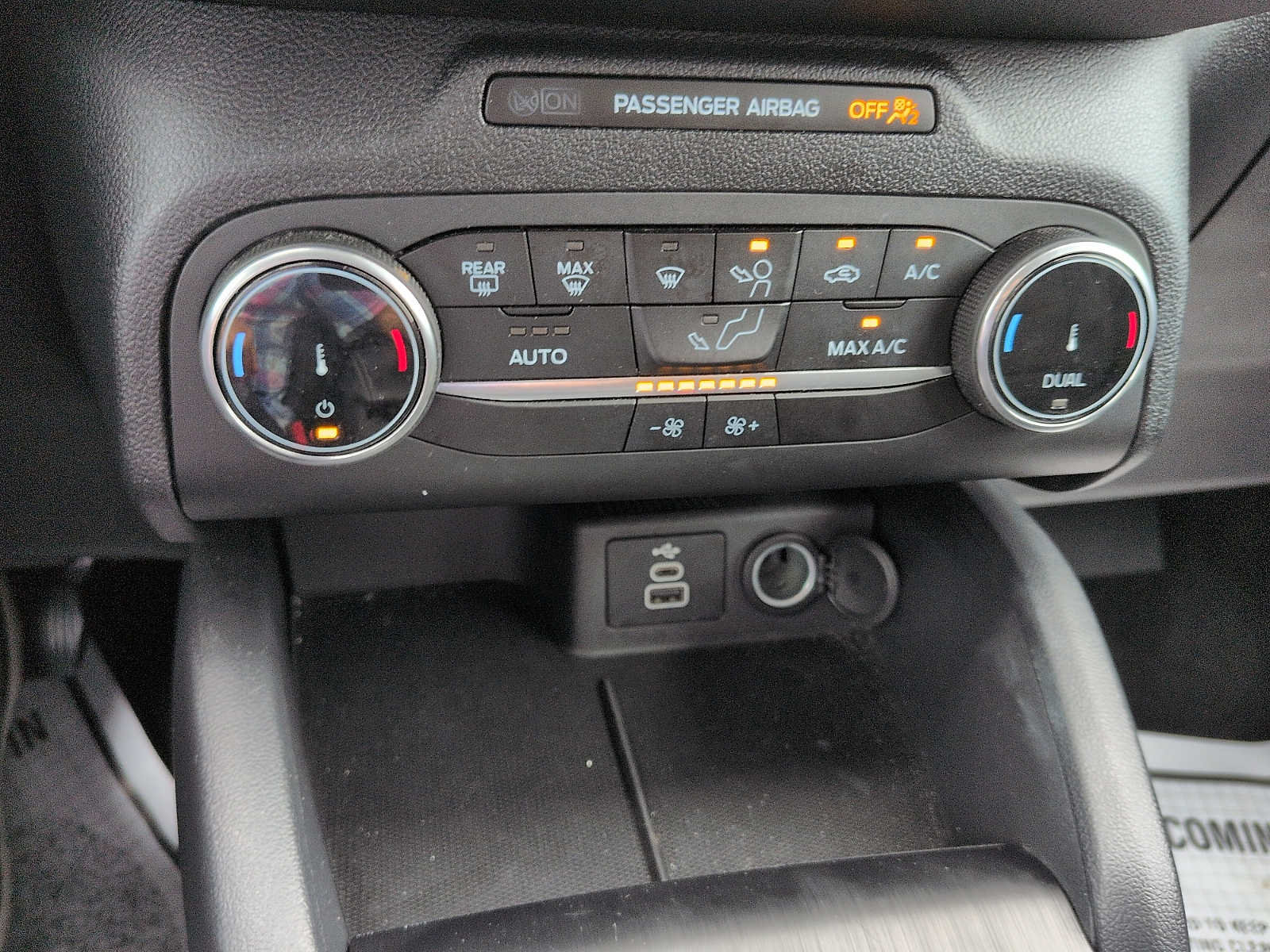 Certified 2025 Ford Escape Active AWD/4WD image 19