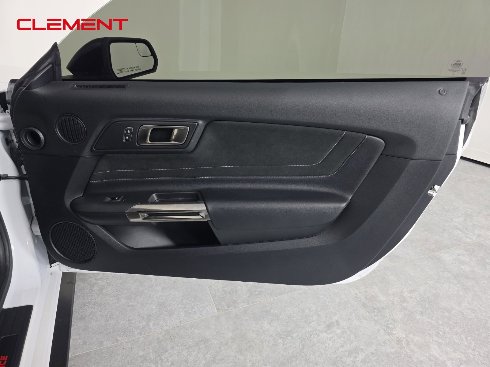 Certified 2017 Ford Mustang Shelby GT350 w/ Electronics Package image 29