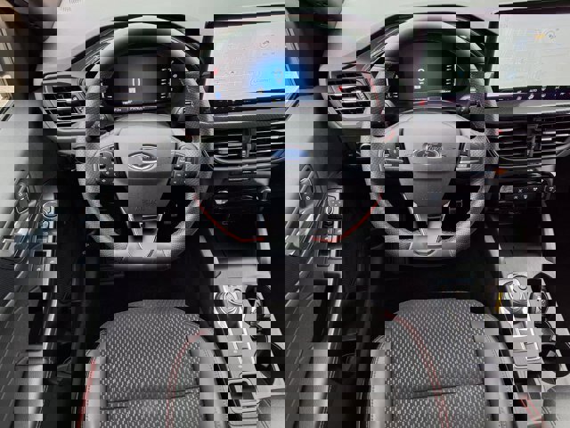 Certified 2024 Ford Escape ST-Line w/ Tech Pack #1 image 6