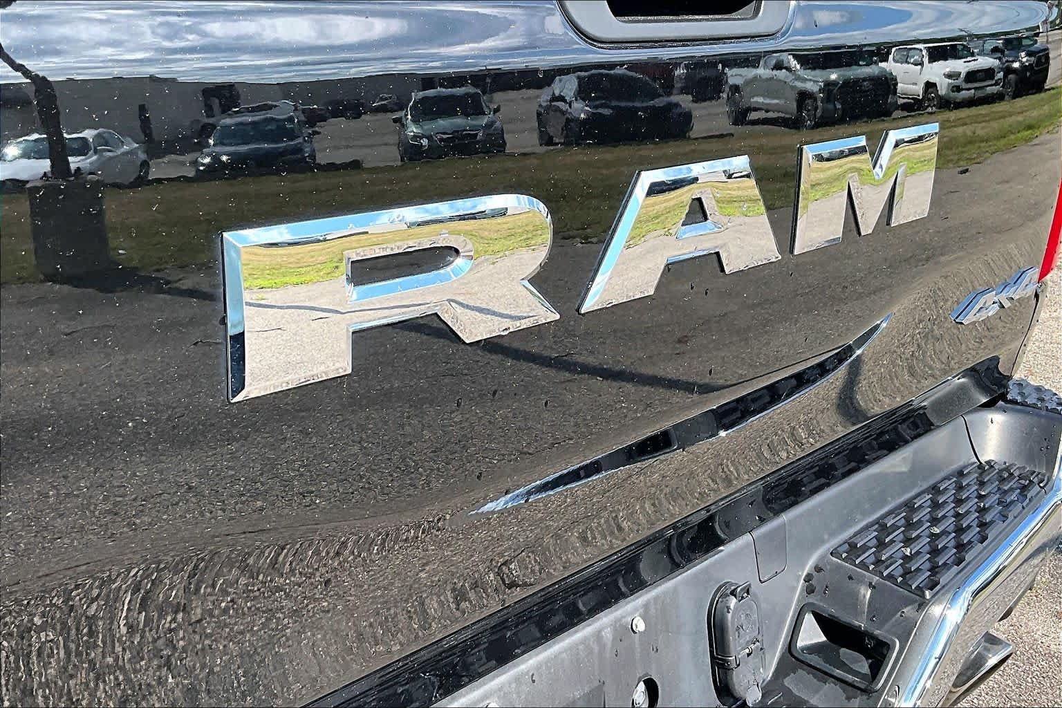 Used 2025 RAM 1500 Big Horn AWD/4WD image 32