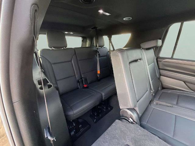 Used 2022 Chevrolet Suburban Z71 w/ Z71 Off-Road Package image 23