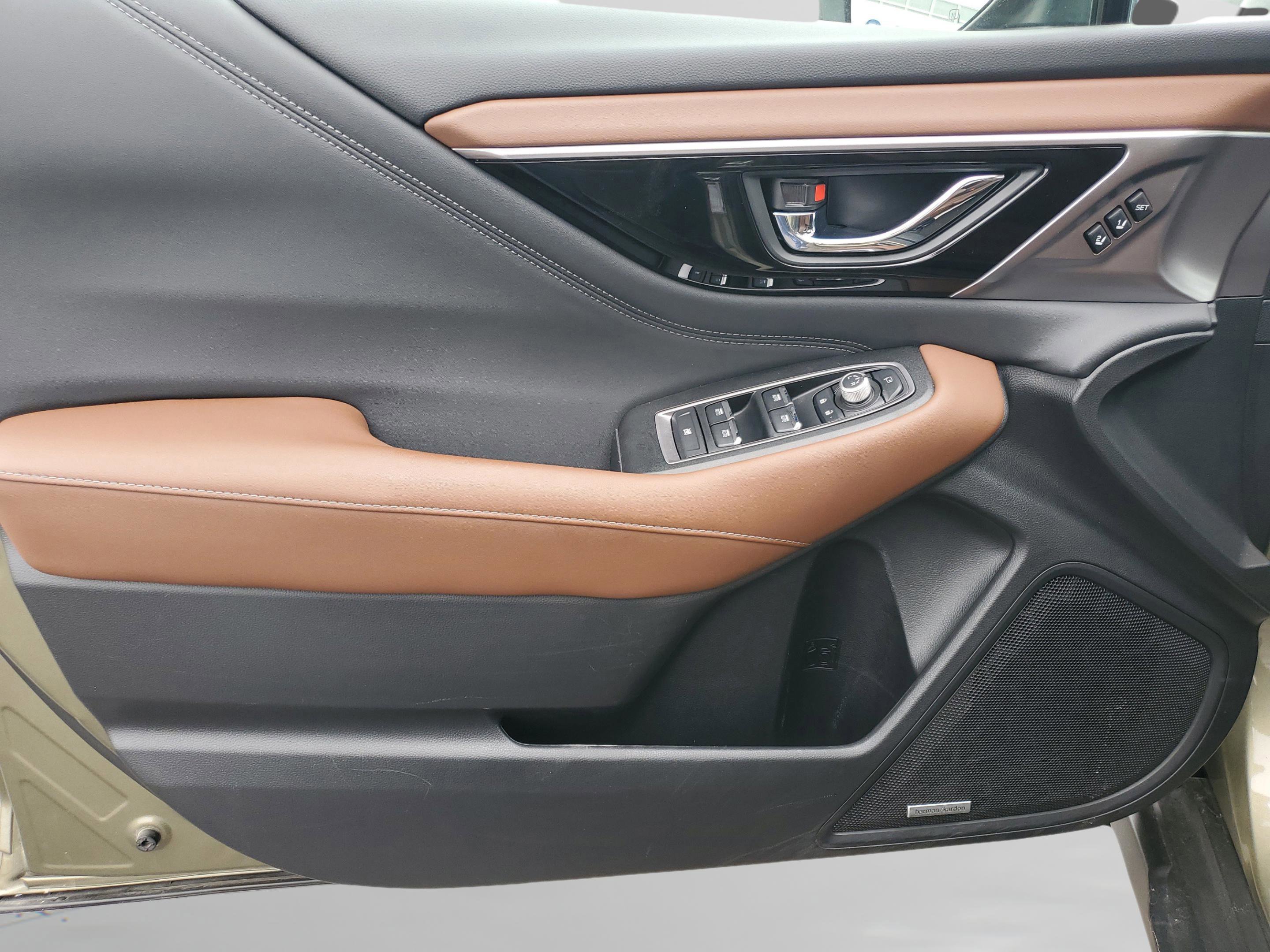 Used 2024 Subaru Outback Touring AWD/4WD image 18