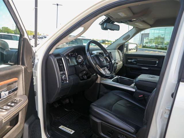 Used 2018 RAM 1500 Laramie AWD/4WD image 18