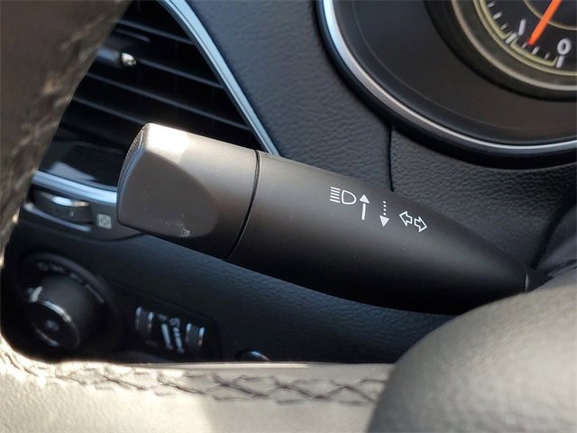 Used 2022 Jeep Cherokee Limited image 19