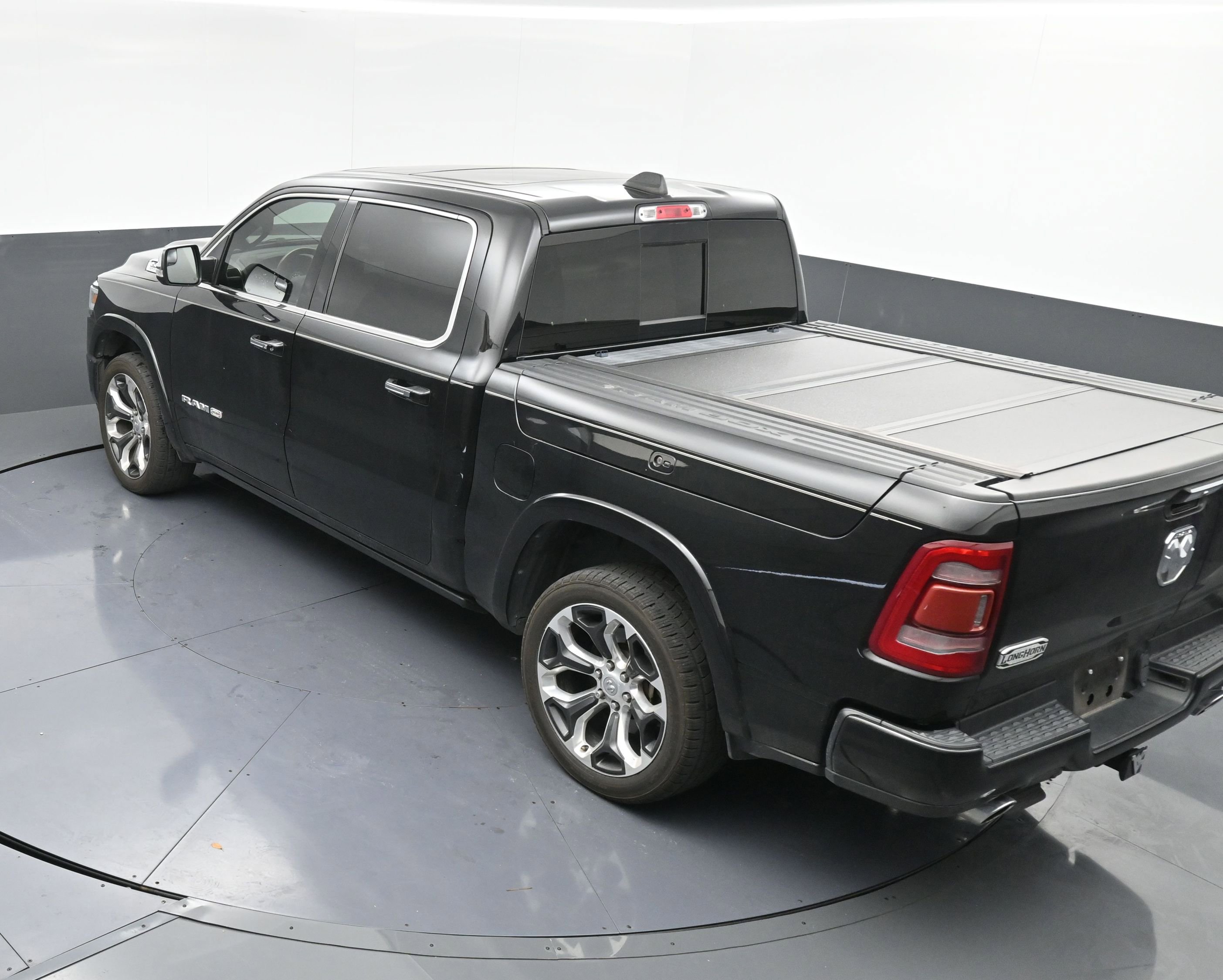 Used 2022 RAM 1500 Limited image 37