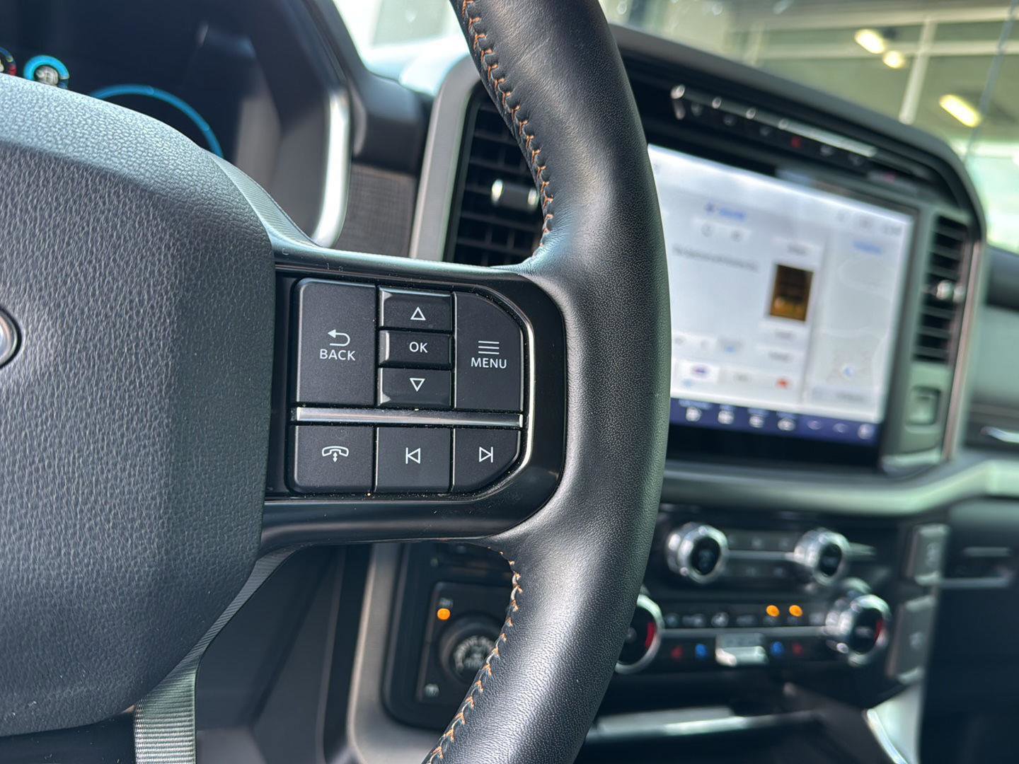 Certified 2023 Ford F150 Platinum w/ Equipment Group 701A High image 19