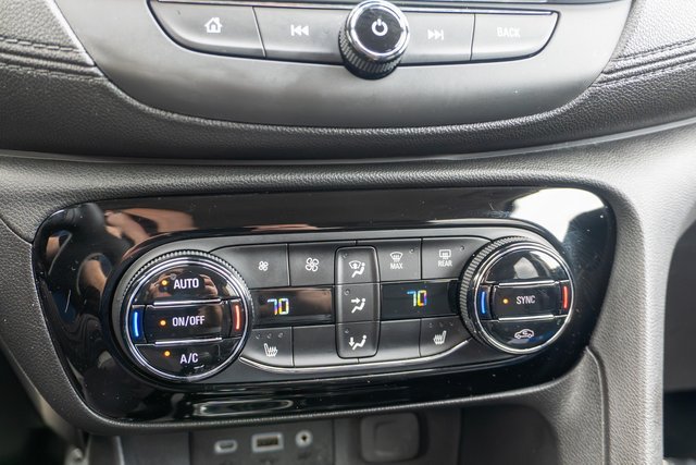 Used 2023 Buick Encore GX Select w/ Sport Touring Package FWD image 26