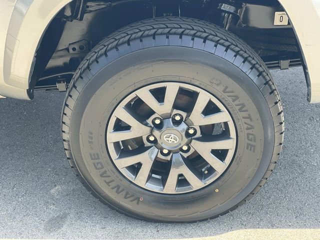 Used 2023 Toyota Tacoma SR5 RWD image 39