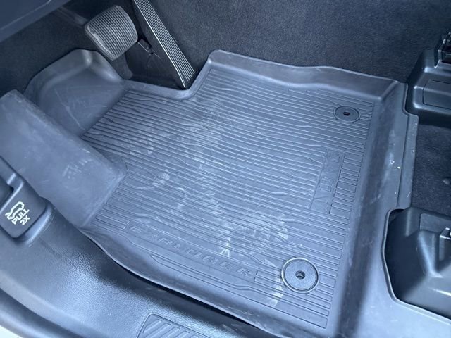 Certified 2023 Ford Explorer XLT w/ Equipment Group 202A image 13